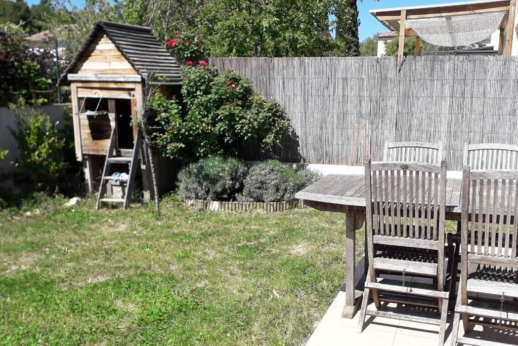 Maison Pierres De Provence แซ็งต์-กันนาต์ ภายนอก รูปภาพ